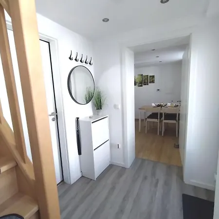 Das Mini-Haus Im Herzen Grossostheims Buitenkant foto