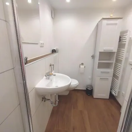 Das Mini-Haus Im Herzen Grossostheims Buitenkant foto